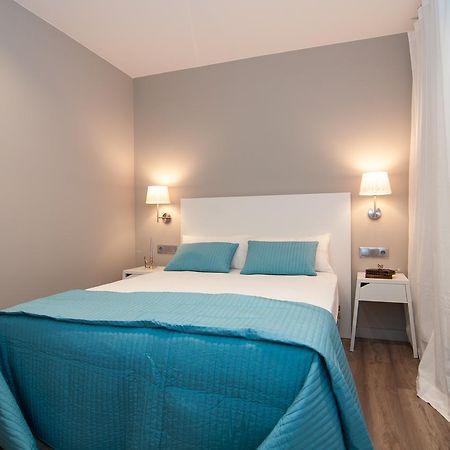 Montaber Apartments - Sagrada Familia Барселона Екстер'єр фото