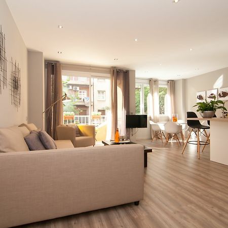 Montaber Apartments - Sagrada Familia Барселона Екстер'єр фото
